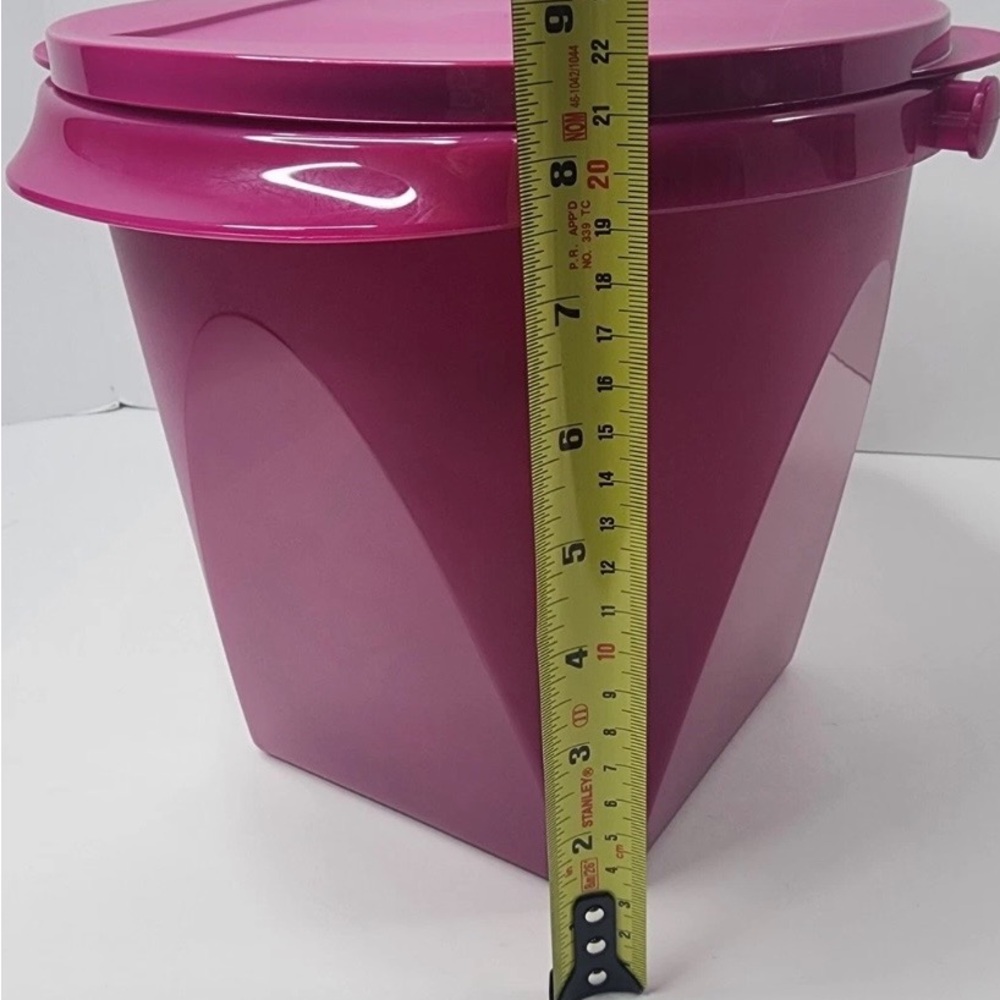 Magenta Storage Container with Lid - Picture 3 of 8